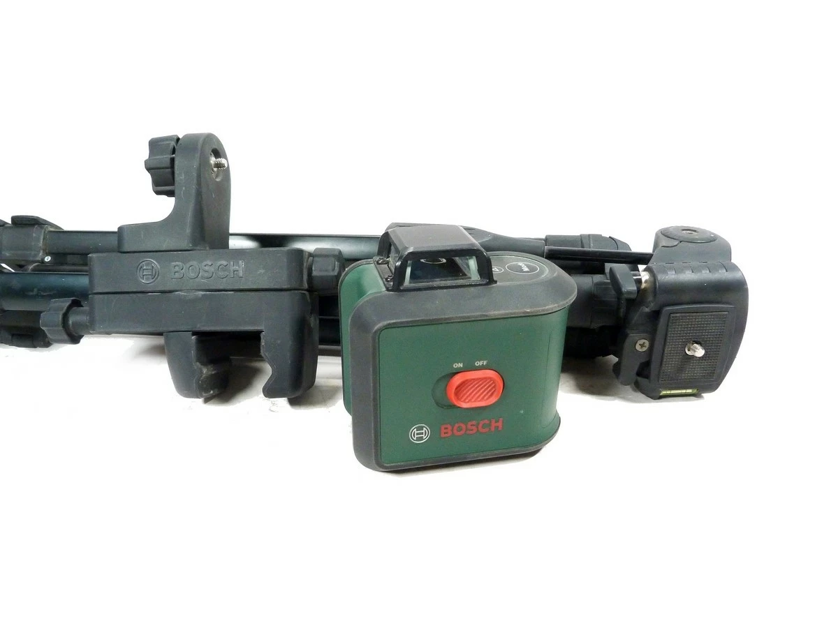 bosch-universal-level-360-laser-krzyzowy-statyw-stan-uzywany
