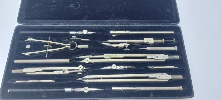 zestaw-kreslarski-richter-stan-nie-wymaga-renowacji