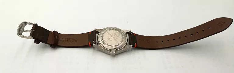 zegarek-timex-expedition-tw2v64300-nakrecany-funkcje-wodoszczelny