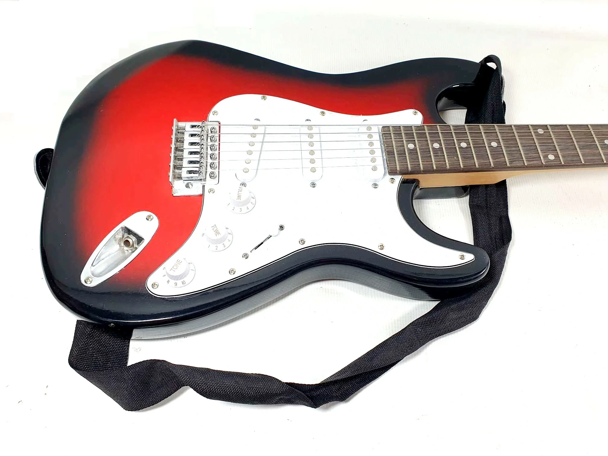 gitara-elektryczna-preston-st-10-kod-producenta-preston-st11-ad-ezi-2021