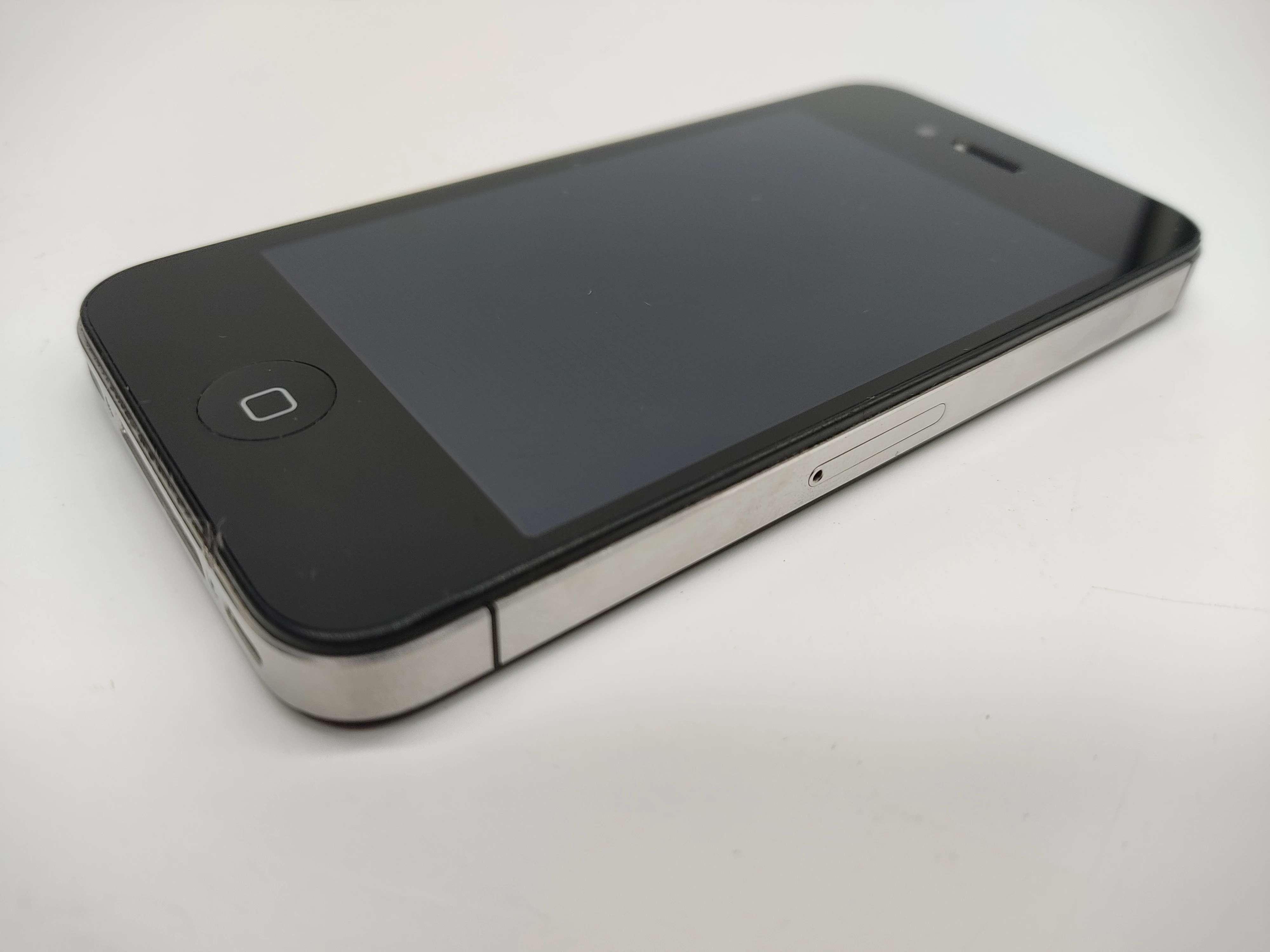 telefon-iphone-4s-8gb-stan-uzywany