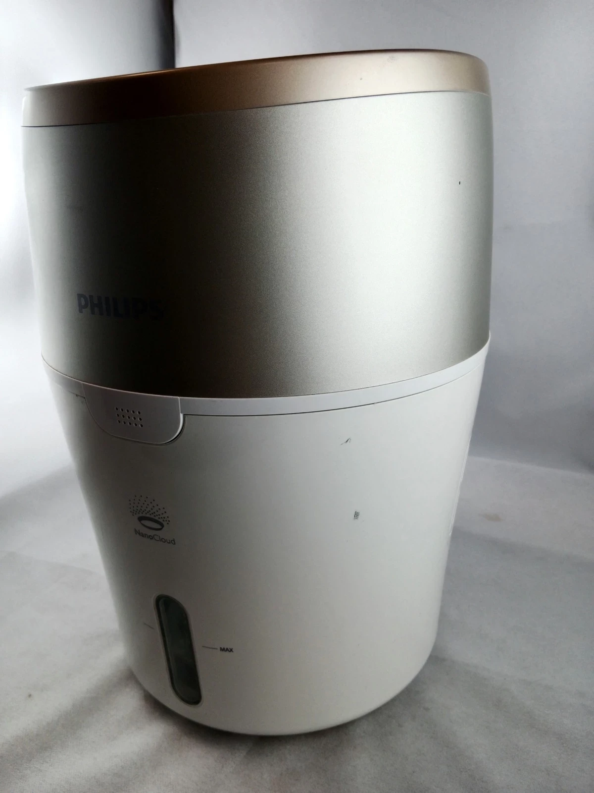 nawilzacz-powietrza-philips-hu480301-kolor-dominujacy-bialy