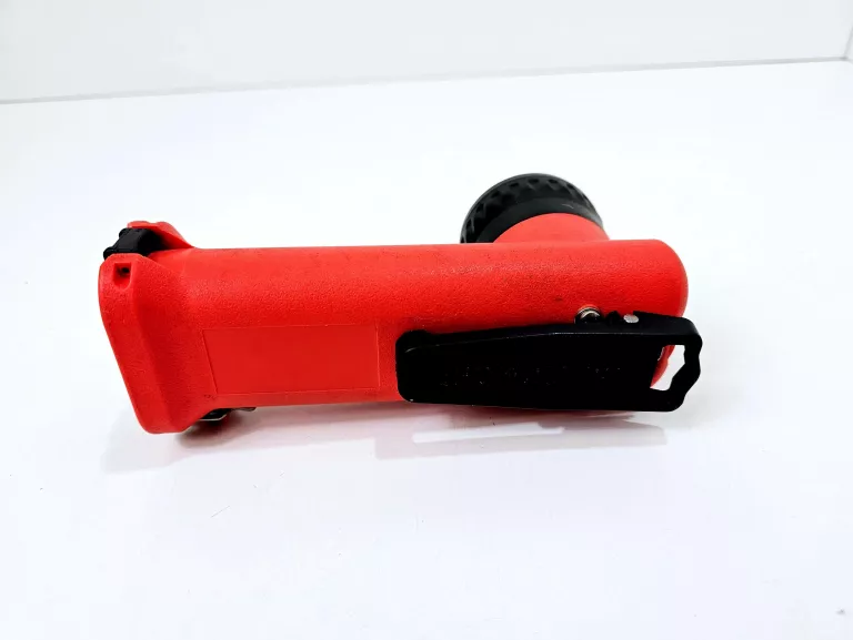 LATARKA STREAMLIGHT SURVIVOR LED