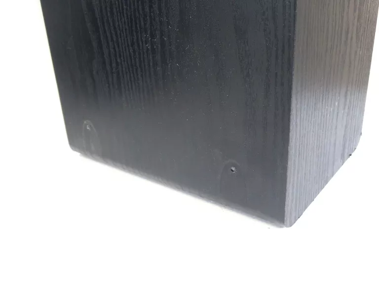 glosniki-jamo-s426-kable-kolor-czarny