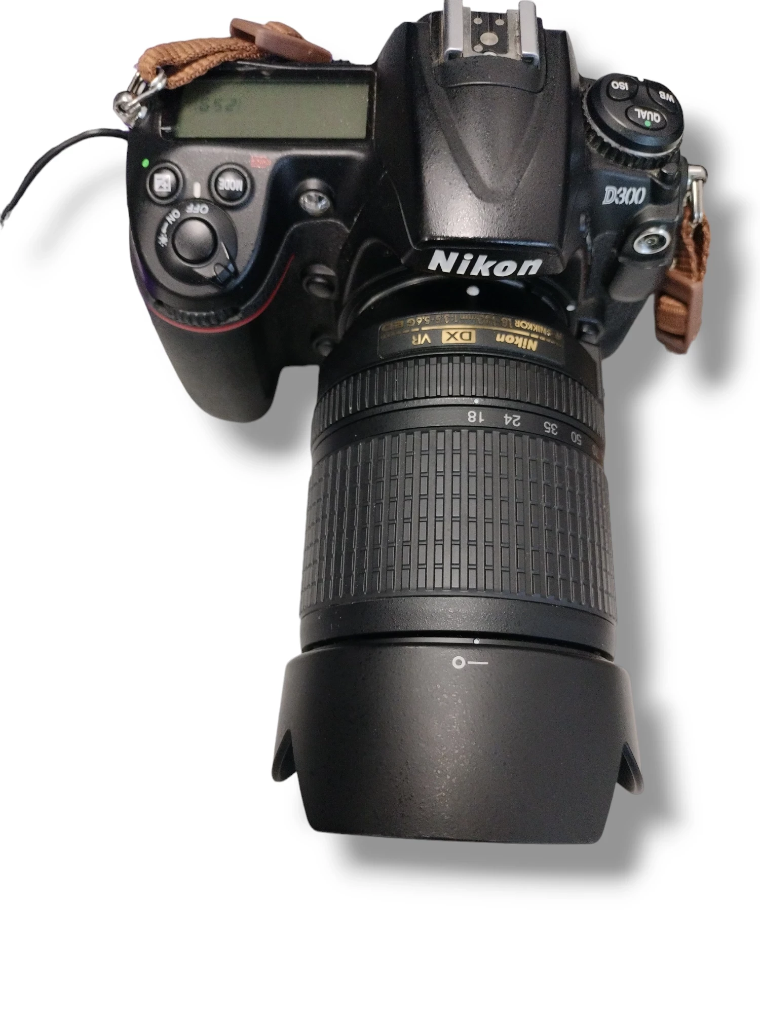 nikon-d300-obiektyw-nikon-18-140mm-rozmiar-matrycy-aps-c