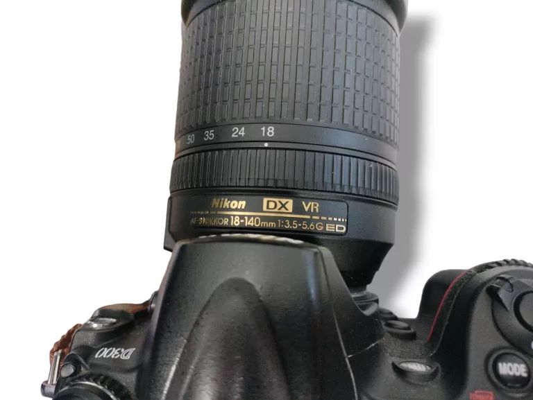 nikon-d300-obiektyw-nikon-18-140mm-w-zestawie-korpus-obiektyw