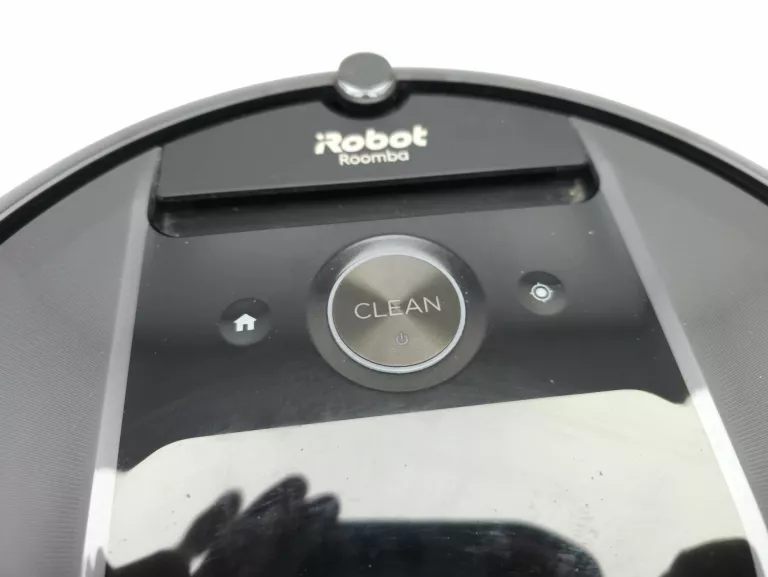 robot-sprzatajacy-irobot-roomba-i7-zadbany-okazja-kolor-dominujacy-srebrnyszary