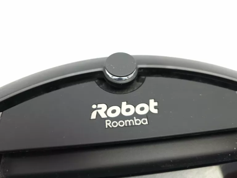 robot-sprzatajacy-irobot-roomba-i7-zadbany-okazja-czas-pracy-bezprzewodowej-75