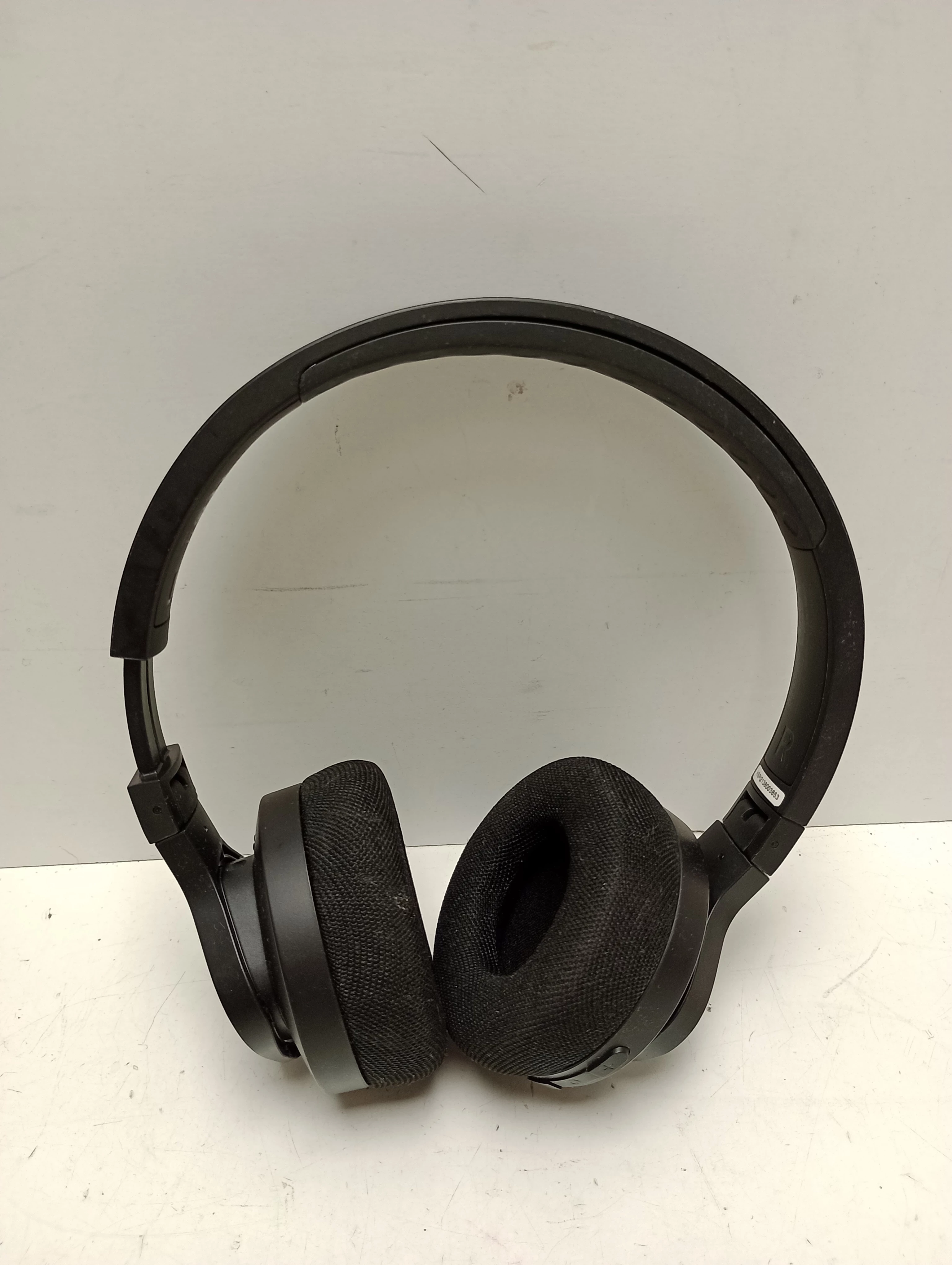 sluchawki-bezprzewodowe-nauszne-philips-taa4216bk-rodzaj-sluchawek-nauszne