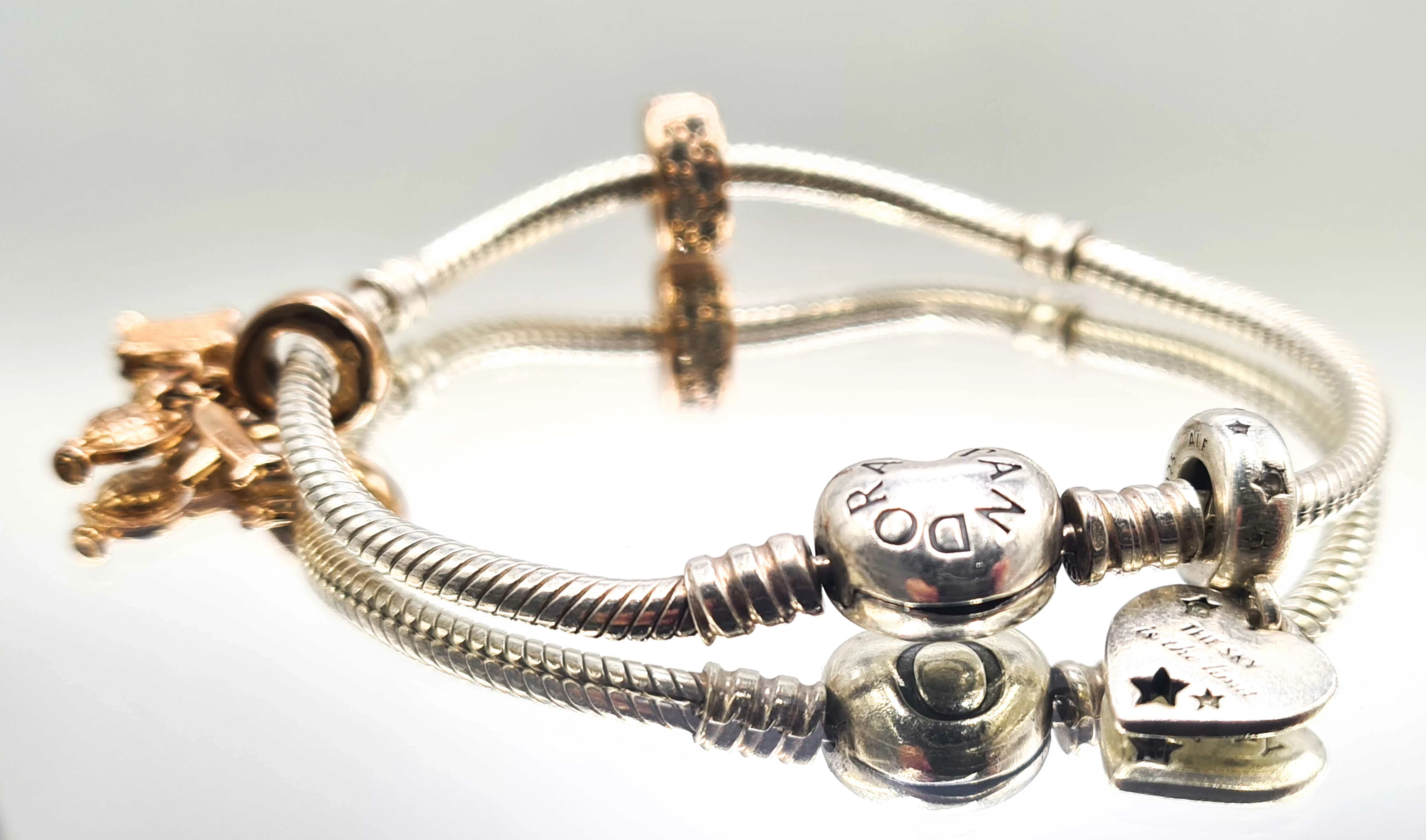 bransoleta-pandora-charmsy-rodzaj-2205-16