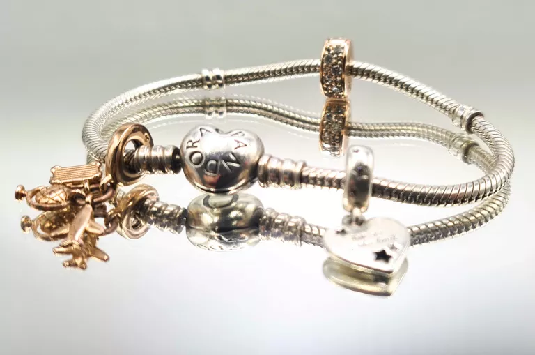 bransoleta-pandora-charmsy-gorczewska-97-sc-warszawa