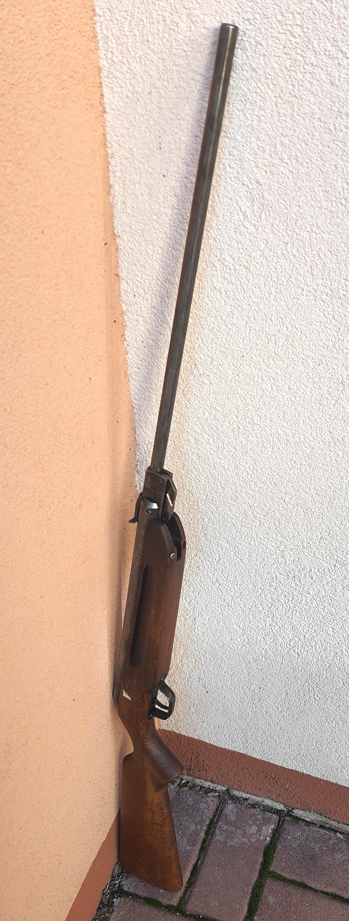 wiatrowka-slavia-630-cal-45mm-aleja-jana-pawla-ii-9b-reda