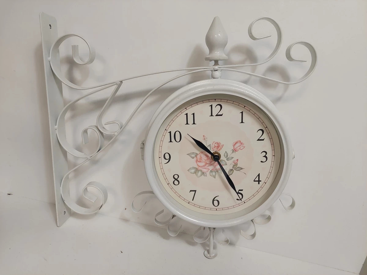 zegar-scienny-dwustronny-w-kolorze-bialym-55cm-dworcowa-2-leszno-pr