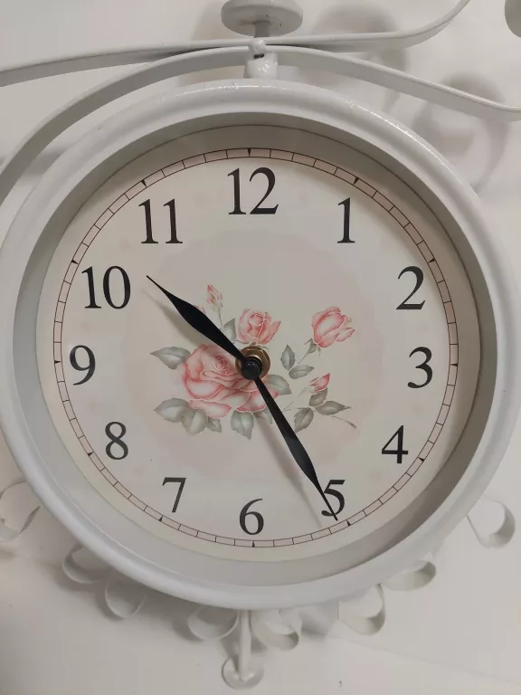 zegar-scienny-dwustronny-w-kolorze-bialym-55cm-stan-uzywany