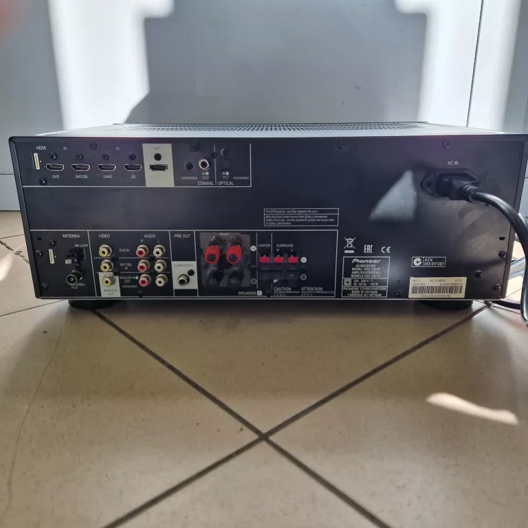AMPLITUNER PIONEER VSX-329-K + PILOT