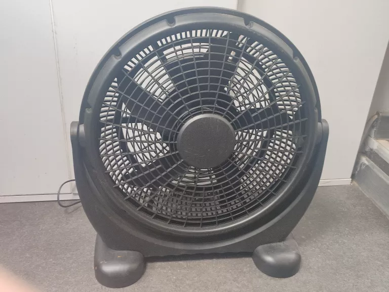 WENTYLATOR CZARNY FS40-F1