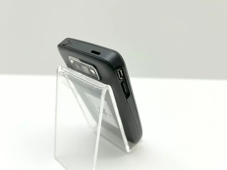 TELEFON NOKIA E63 128 MB / 128 MB CZARNY