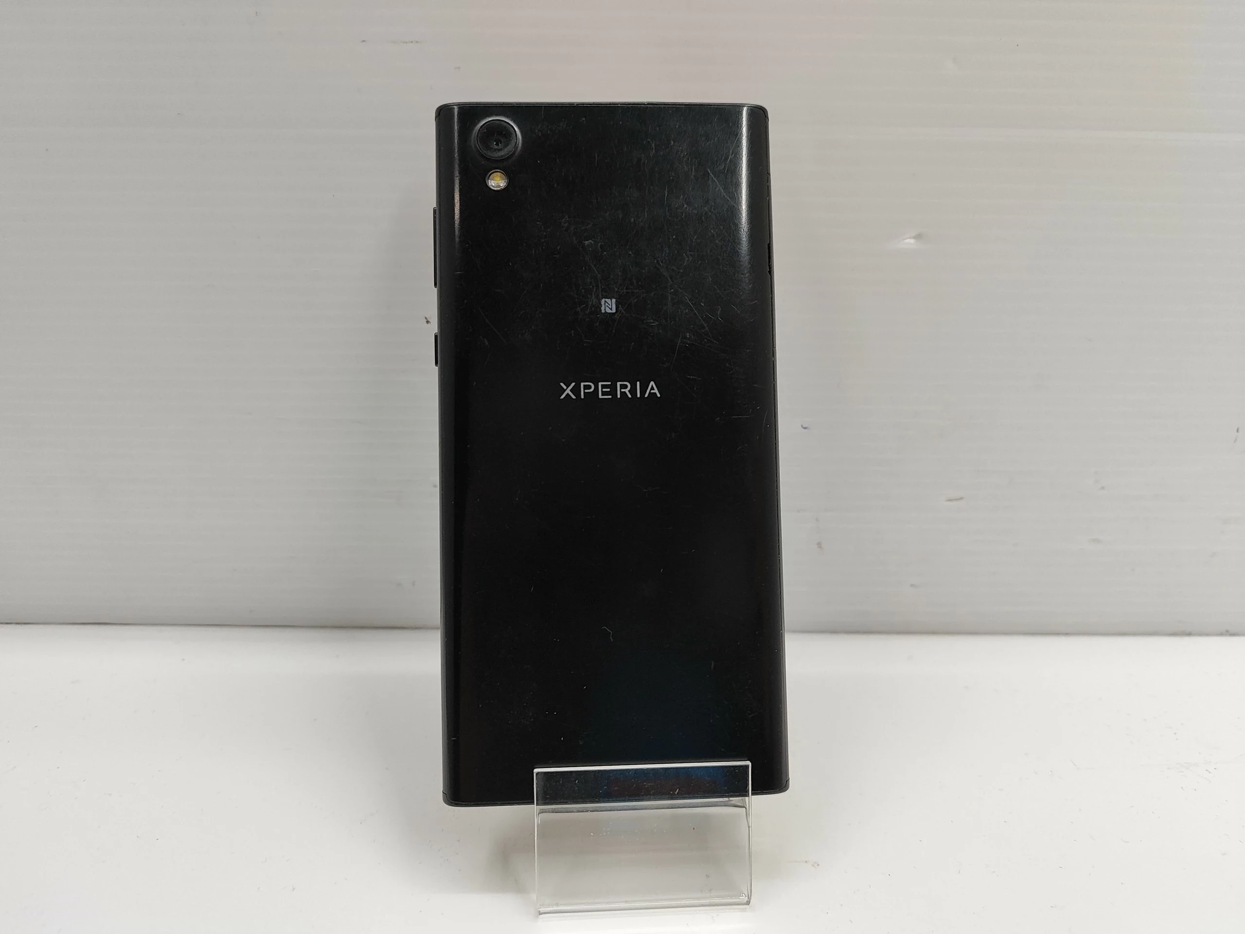 telefon-sony-xperia-g3311-opis-ean-gtin-7311271590378