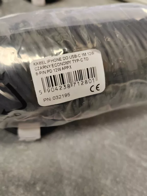 032195-kabel-iphone-do-usb-c-1m-12w-czarny-economy-typ-c-12w-stan-11323-2