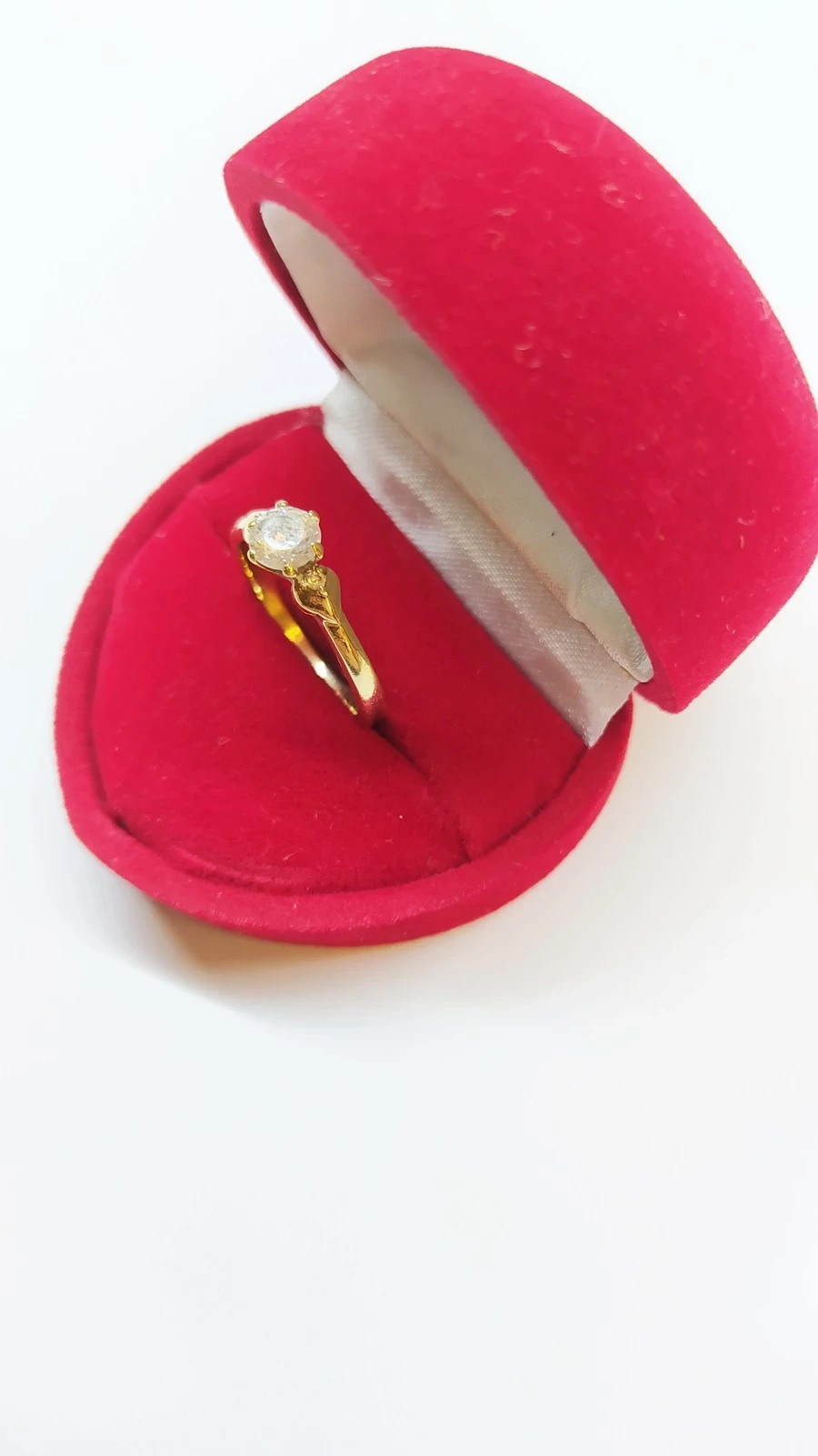 wyrob-jubilerski-uzywany-pierscionek-585278gr10-material-15835-2