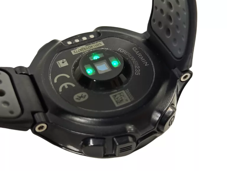 SMARTWATCH GARMIN FORERUNNER 235