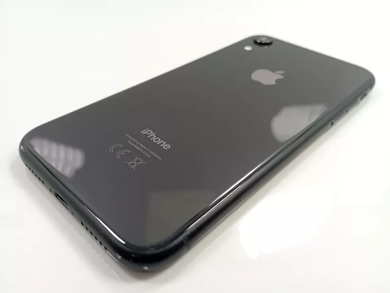 TELEFON IPHONE XR 128GB BLACK 79%