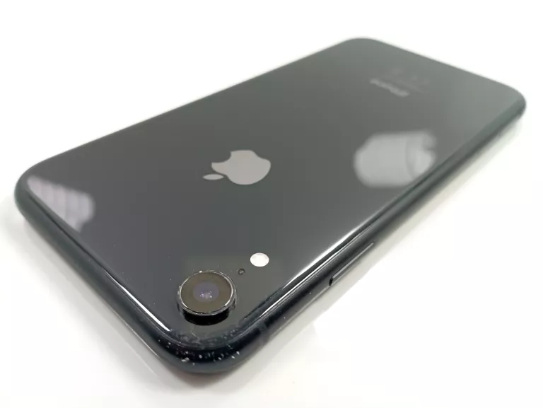 TELEFON IPHONE XR 128GB BLACK 79%