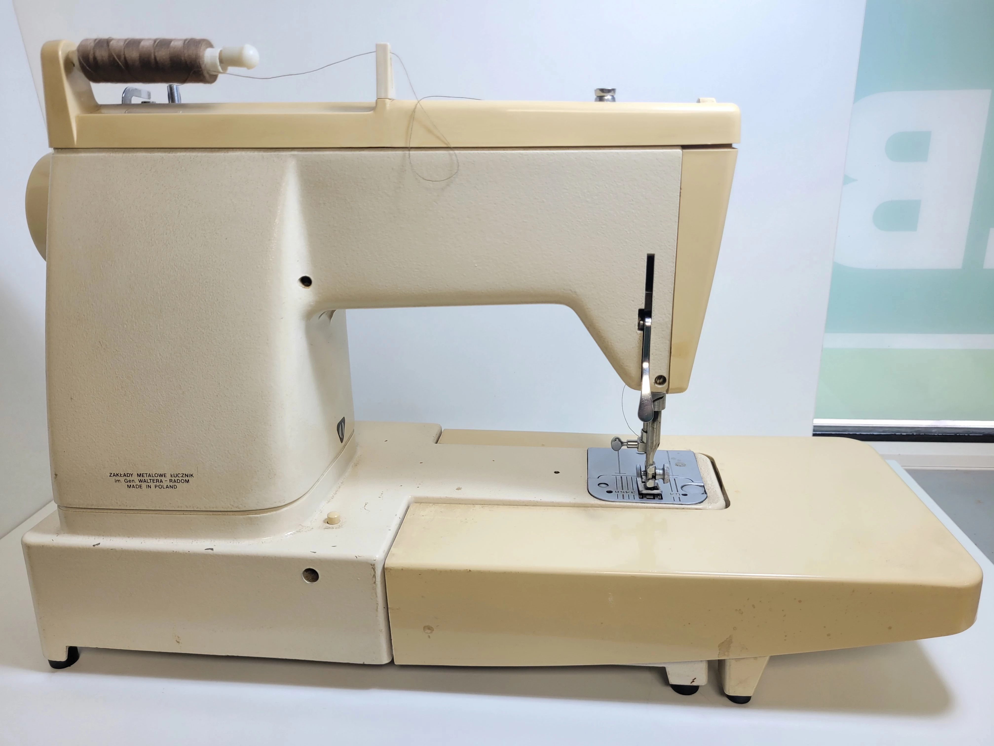 maszyna-do-szycia-lucznik-877-wartookazja-product-id-857d766d-a299-4856-91d0-6ae56a8400f8