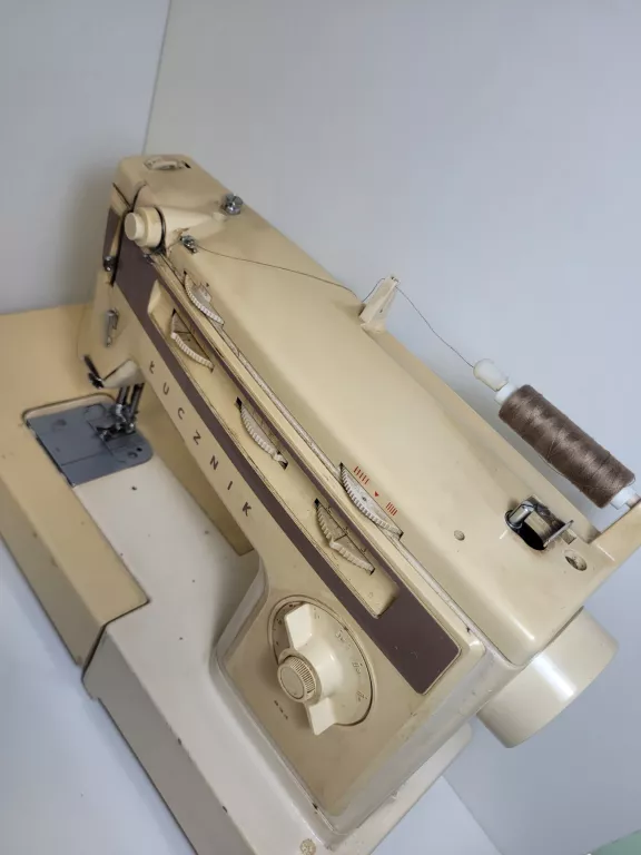 maszyna-do-szycia-lucznik-877-wartookazja-stan-uzywany