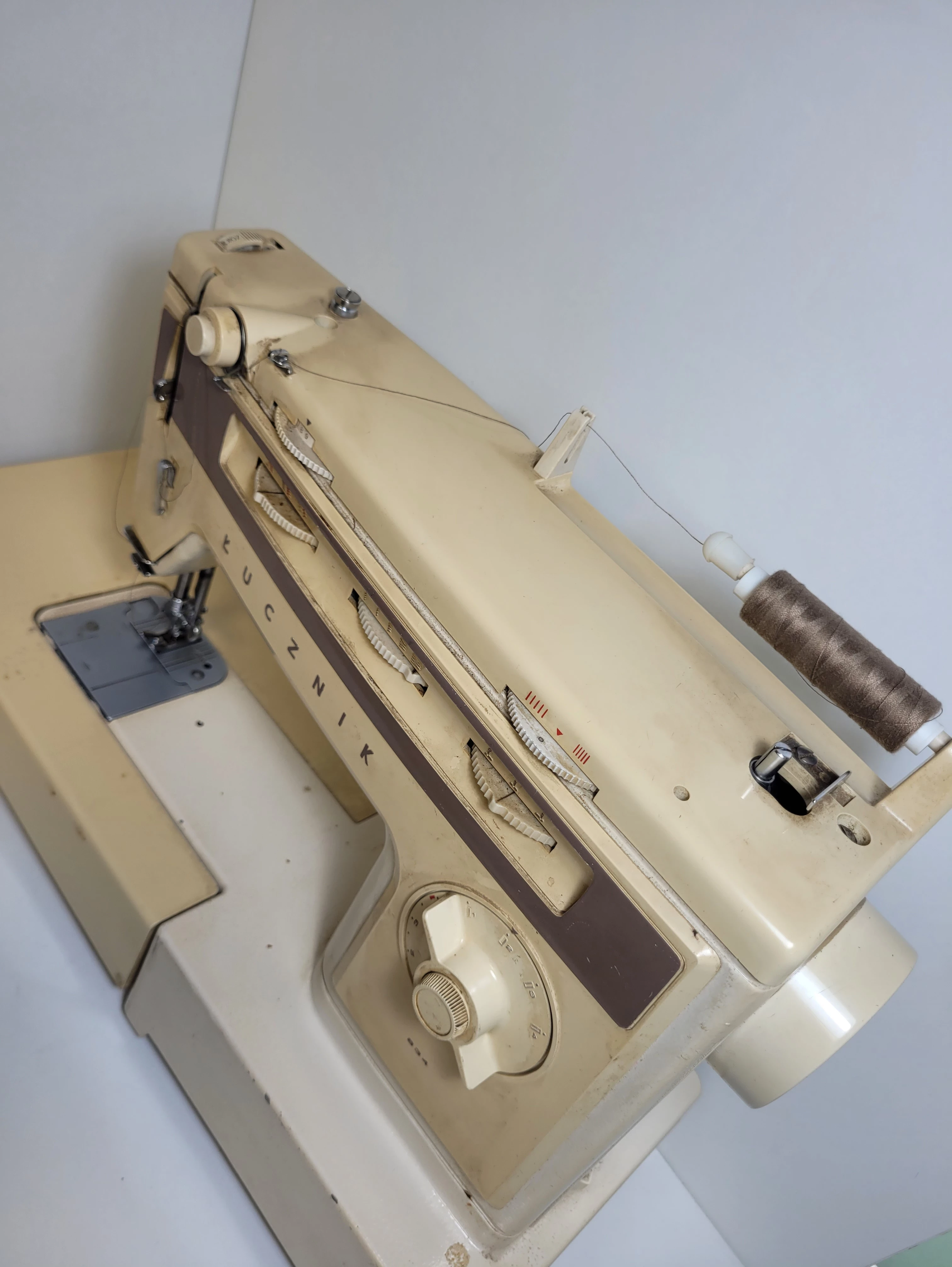 maszyna-do-szycia-lucznik-877-wartookazja-stan-uzywany