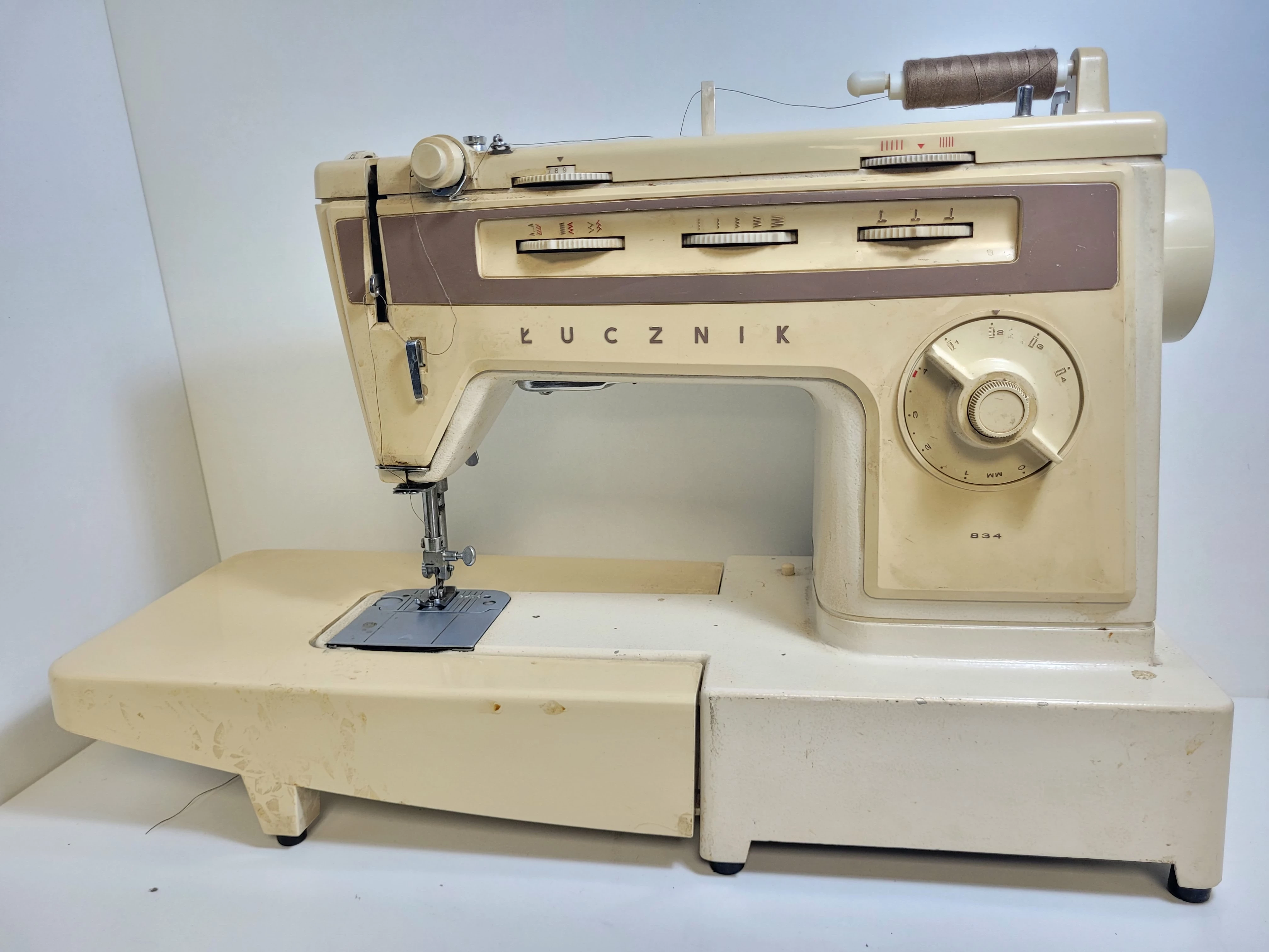 maszyna-do-szycia-lucznik-877-wartookazja-marka-lucznik