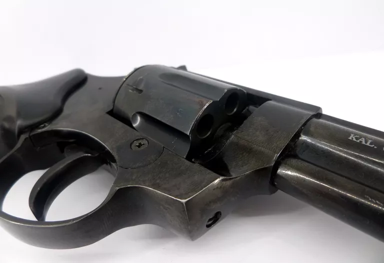 rewolwer-hukowy-major-eagle-25-kal-6-mm-model-pistolet-hukowy-stalker-odstraszacz-dzikow-zesta