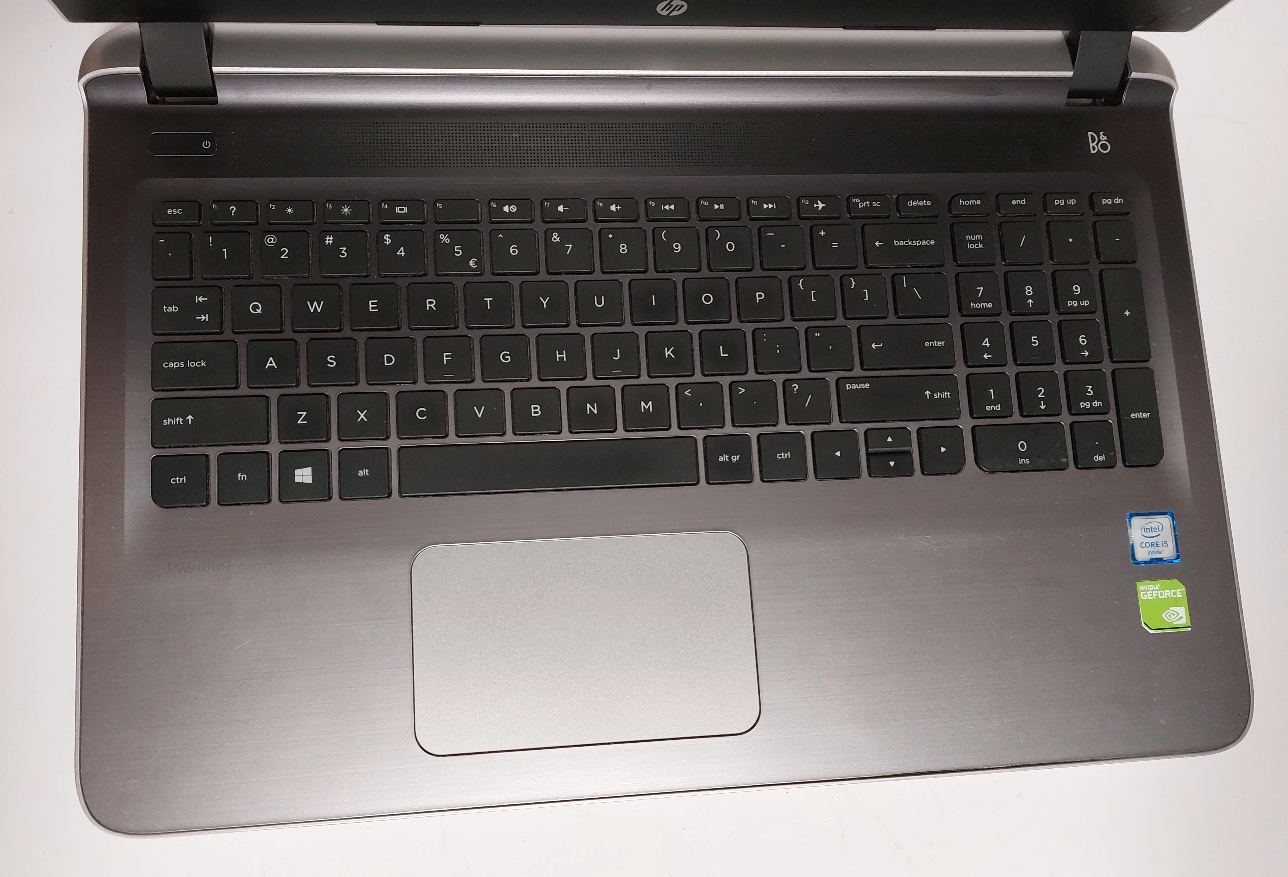 laptop-hp-pavilion-15-ab250nw-1tb8gbi5win10h-seria-procesora-intel-core-i5