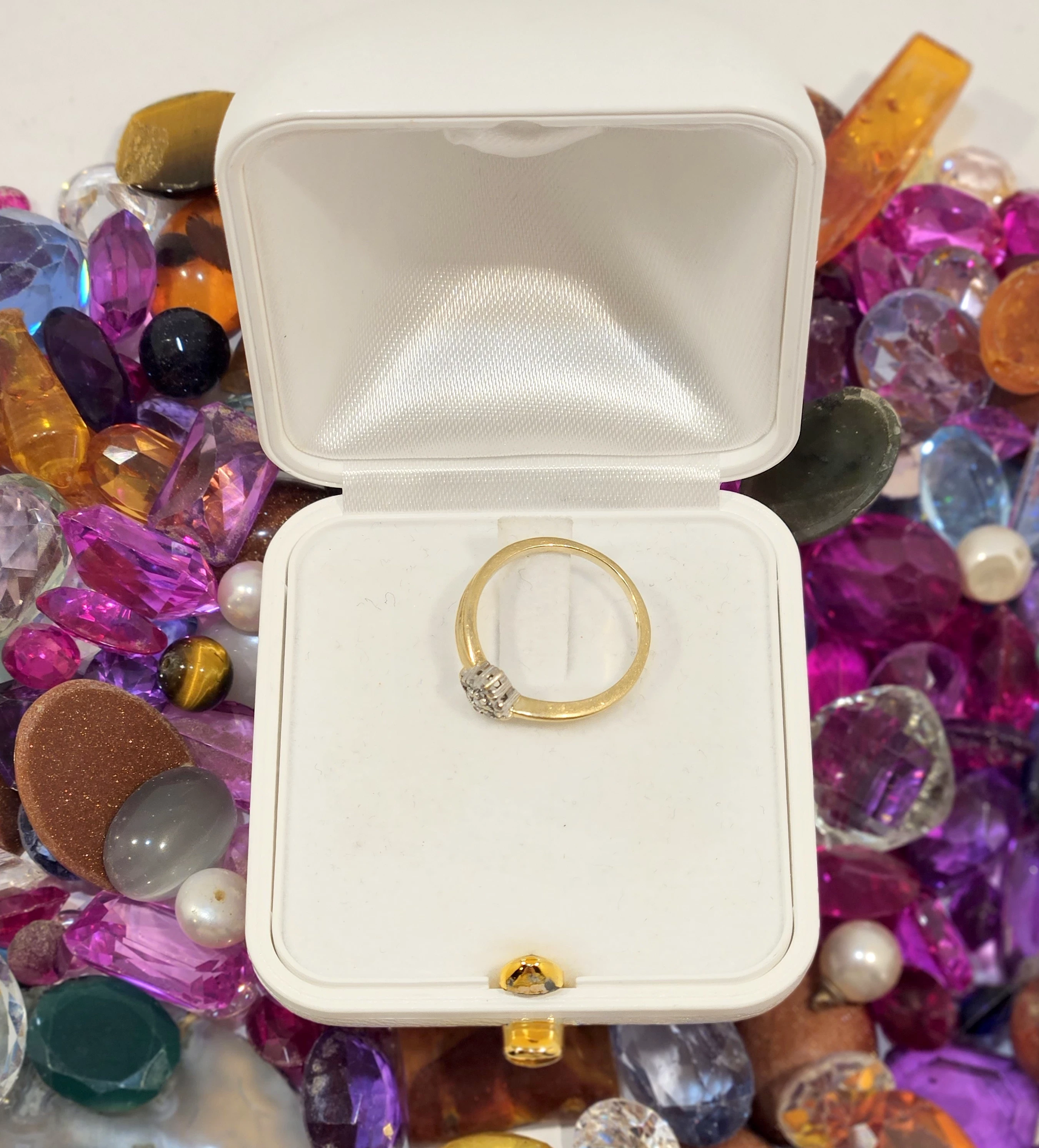 zloty-pierscionek-z-brylantem-585-191g-r-10-rodzaj-2205-16