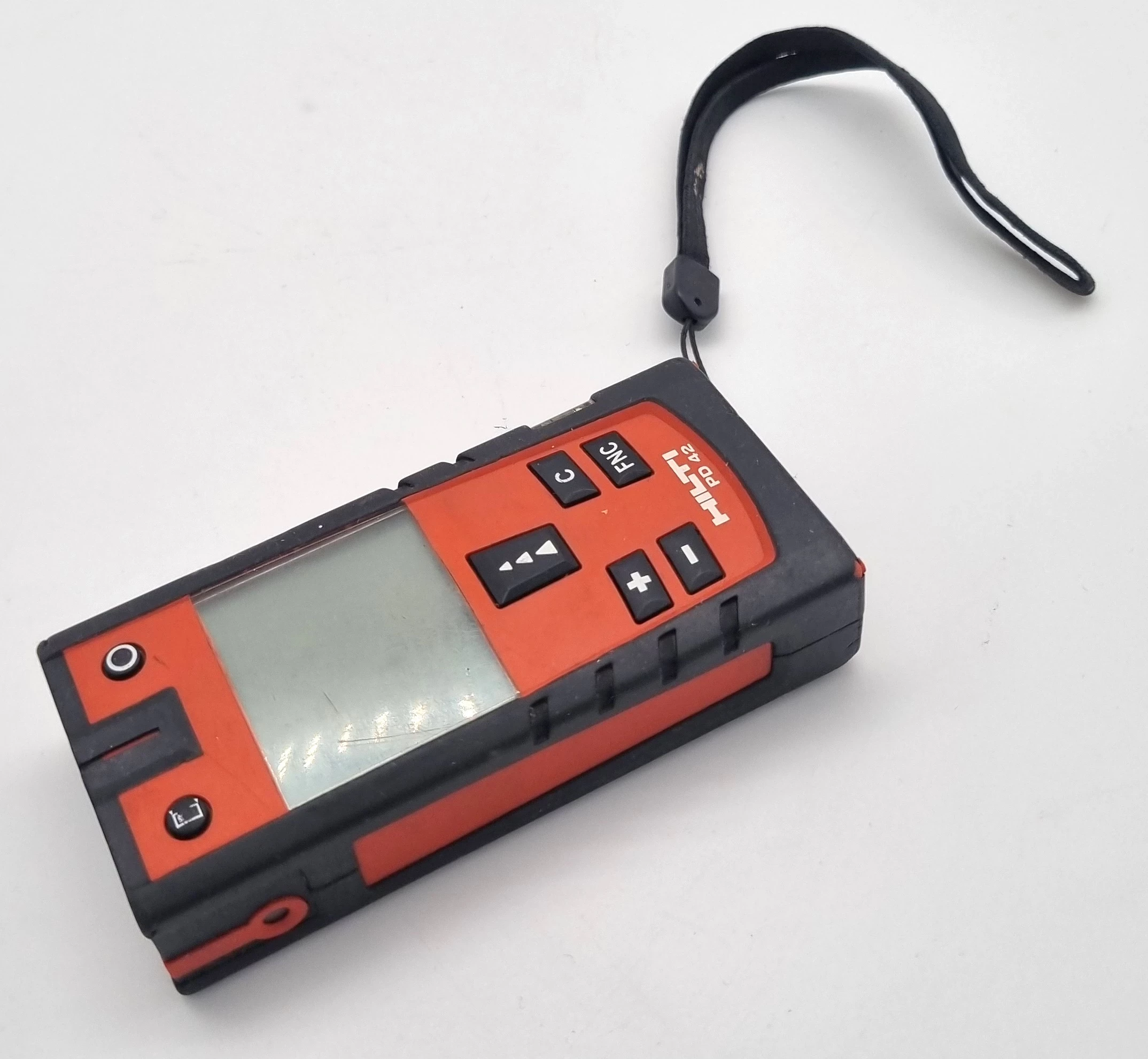 dalmierz-hilti-pd42-bankowa-16e-police