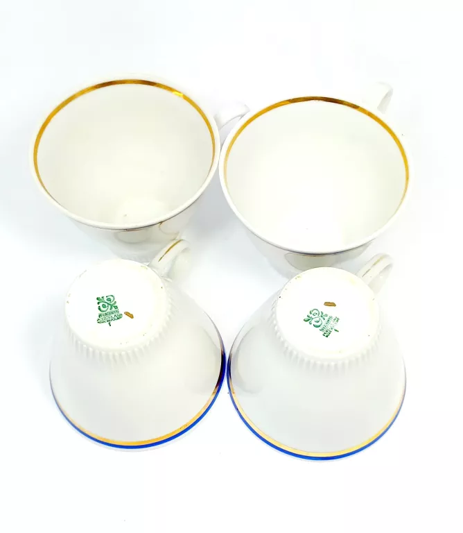ZESTAW 4 PORCELANOWYCH FILIŻANEK WŁOCŁAWEK