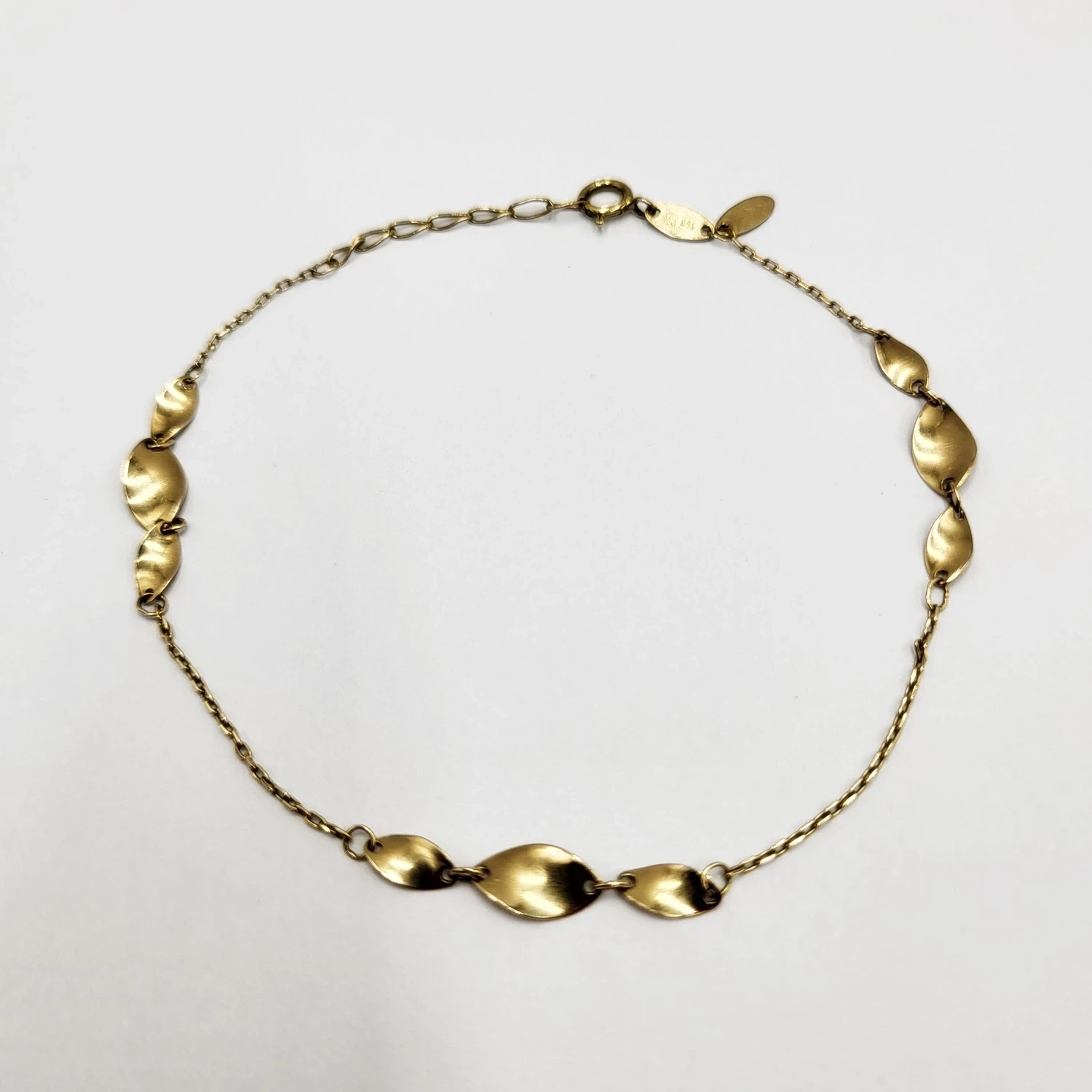 delikatna-zlota-bransoletka-apart-585-21-cm-material-zloto