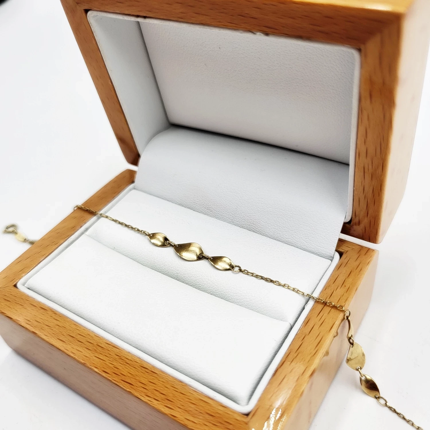 delikatna-zlota-bransoletka-apart-585-21-cm-rodzaj-wyrob-jubilerski