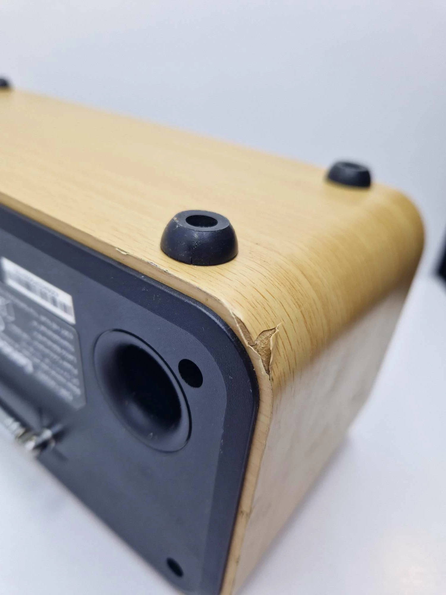 radio-lenco-dir-140-zasilanie-sieciowe