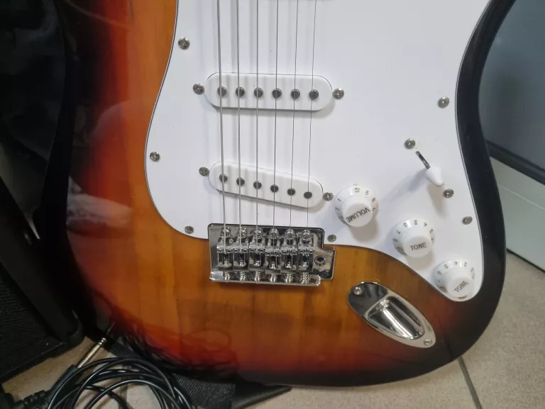 gitara-elektryczna-piecyk-kod-producenta-st11-preston-ad-ezi-2021