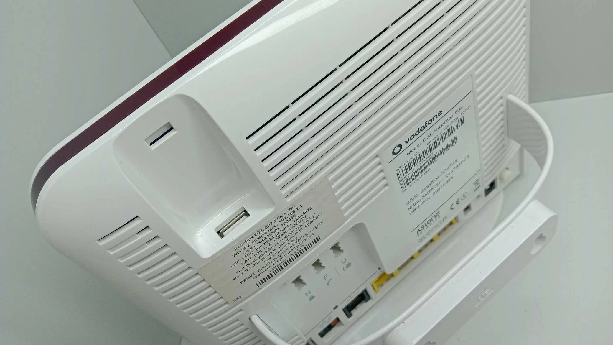 router-vodafone-dsl-easybox-802-wbudowany-modem-227329-320393