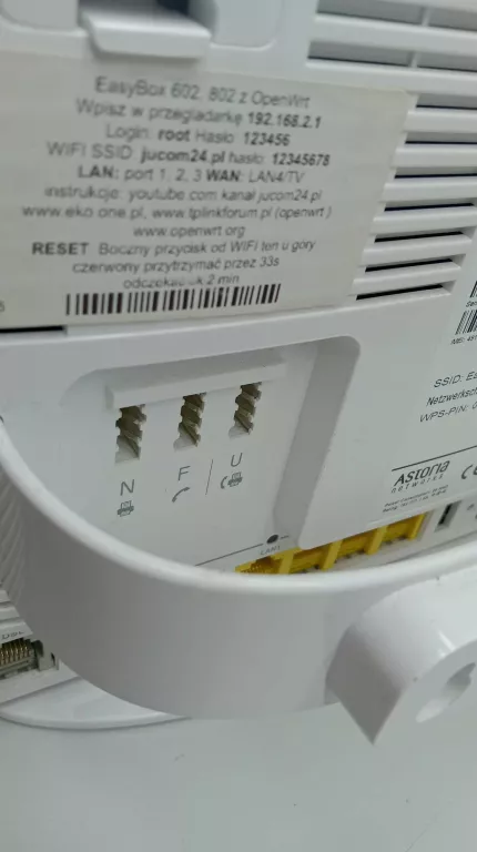 router-vodafone-dsl-easybox-802-standard-pracy-portow-lan-227313-320361