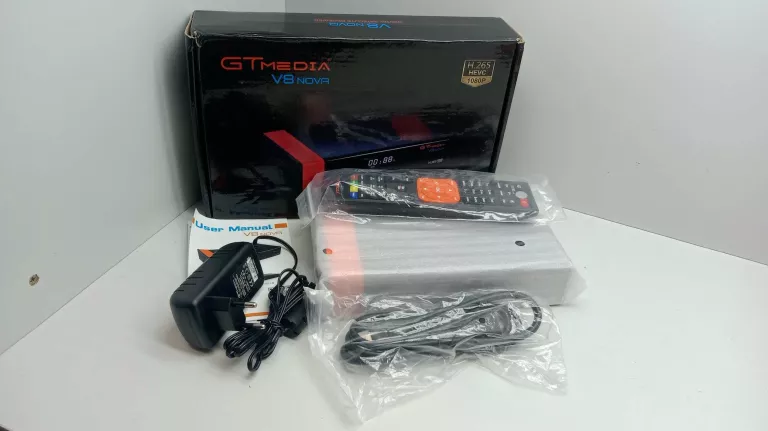 DEKODER SATELITARNY GT MEDIA V8 NOVA HD DVB S/S2 H.265 HEVC STAN IDEALNY!