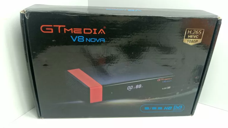 DEKODER SATELITARNY GT MEDIA V8 NOVA HD DVB S/S2 H.265 HEVC STAN IDEALNY!