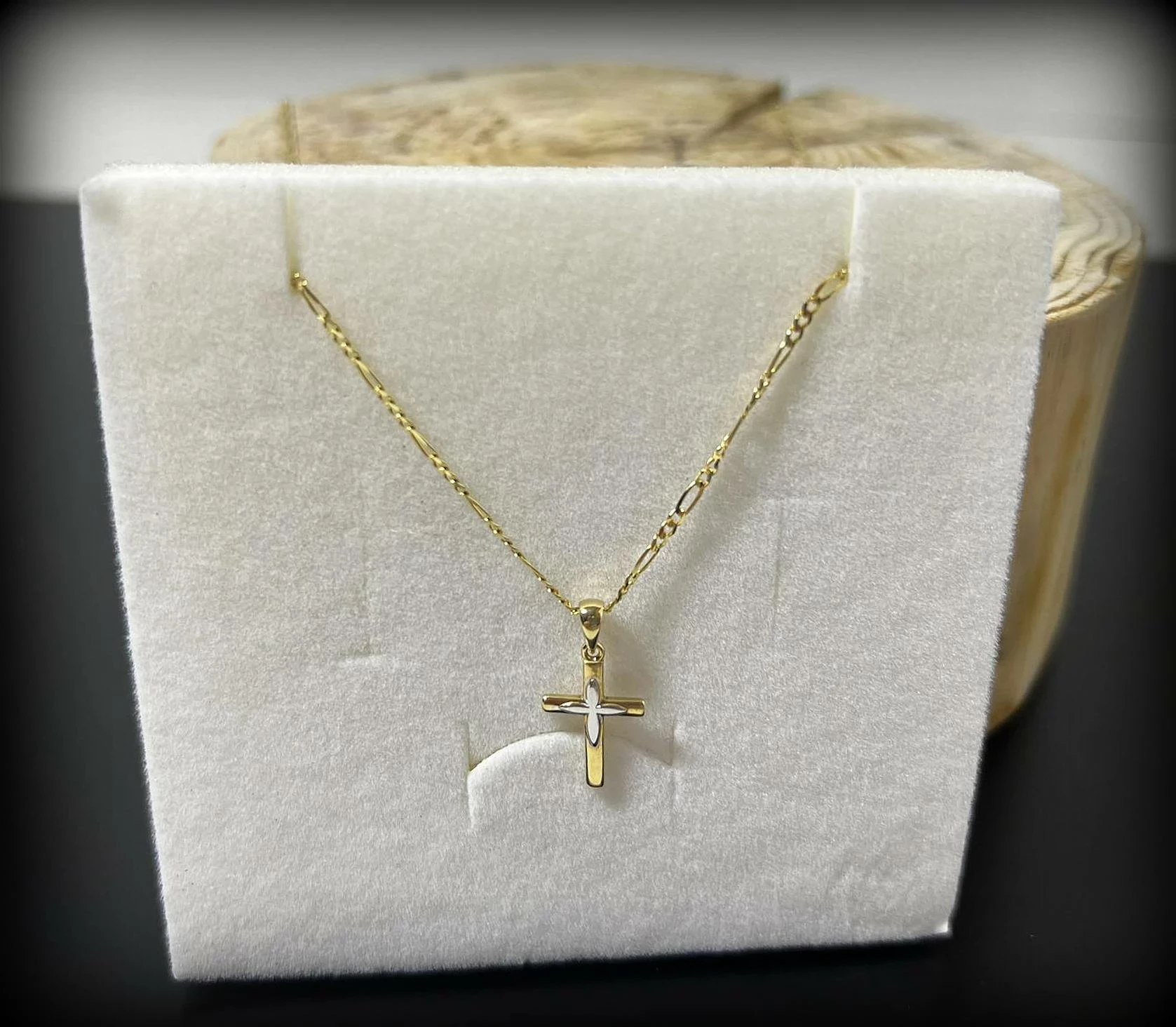 zloty-lancuszek-z-krzyzykiem-apart-333-227g-szczecinska-29b-slupsk