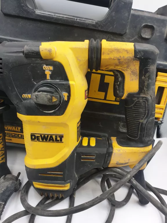 MŁOTOWIERTARKA DEWALT D25333K-QS