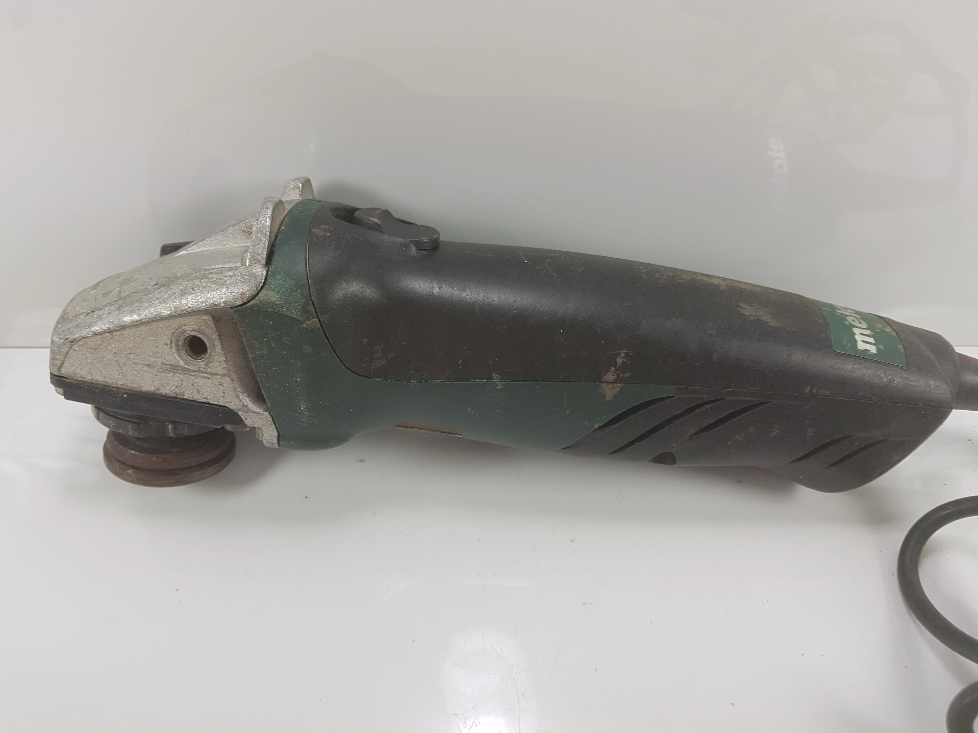 szlifierka-metabo-w8-125-marka-metabo