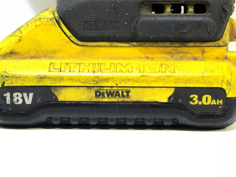 klucz-udarowy-dewalt-aku-3ah-lad-stan-uzywany