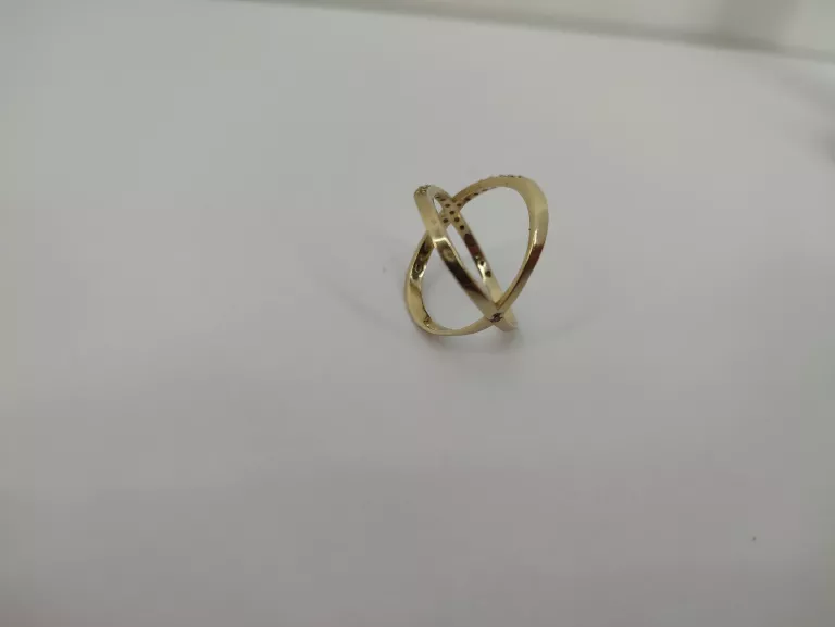 wyrob-jubilerski-zloty-pierscionek-pr-333-roz15-waga-132