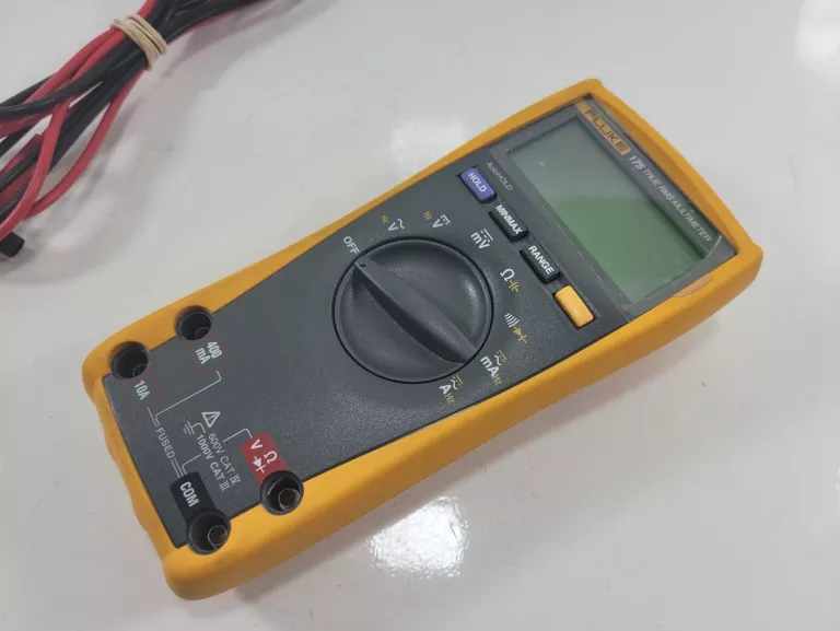 multimetr-cyfrowy-fluke-175-trms-stan-uzywany